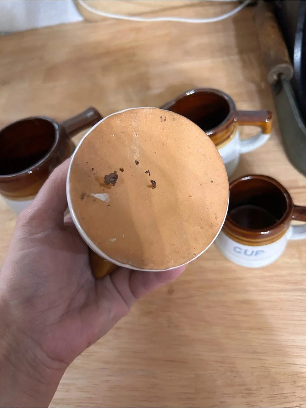 Vintage glazed stone wear measuring cups farmhouse primitive kitchen